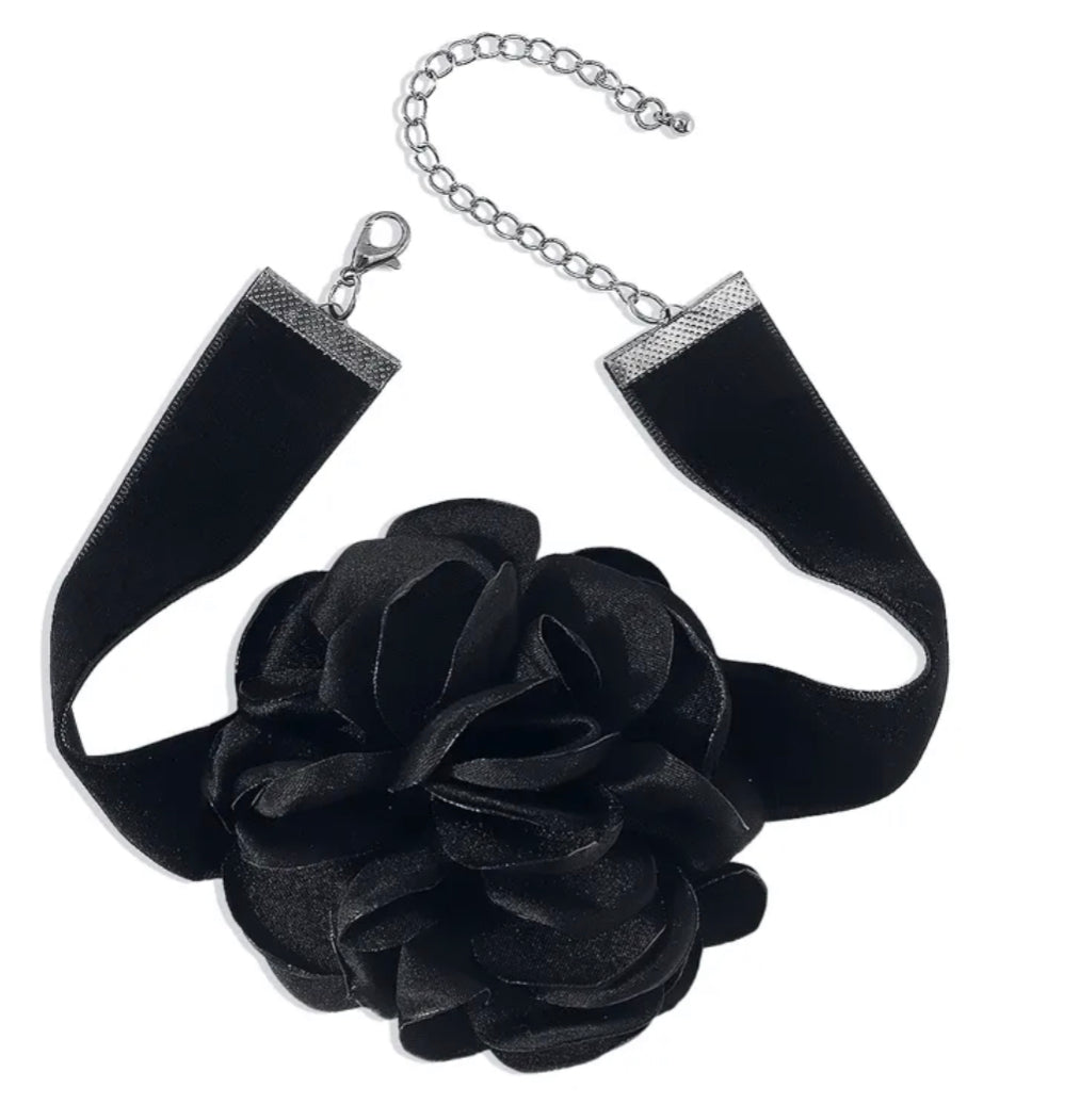 COLLAR FLOR VELVET